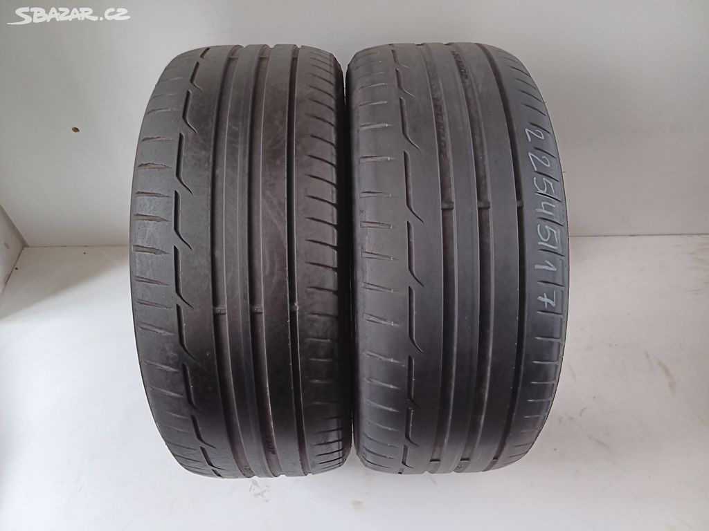 2ks letní pneu 225/45/17 Dunlop