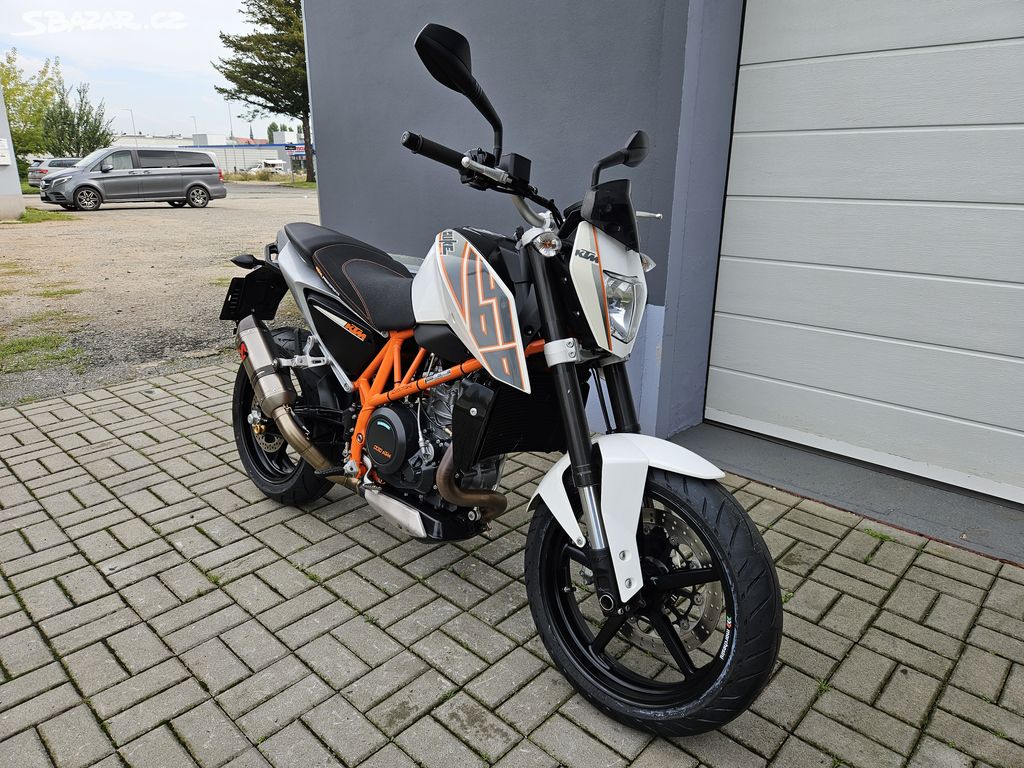 KTM 690 Duke ABS