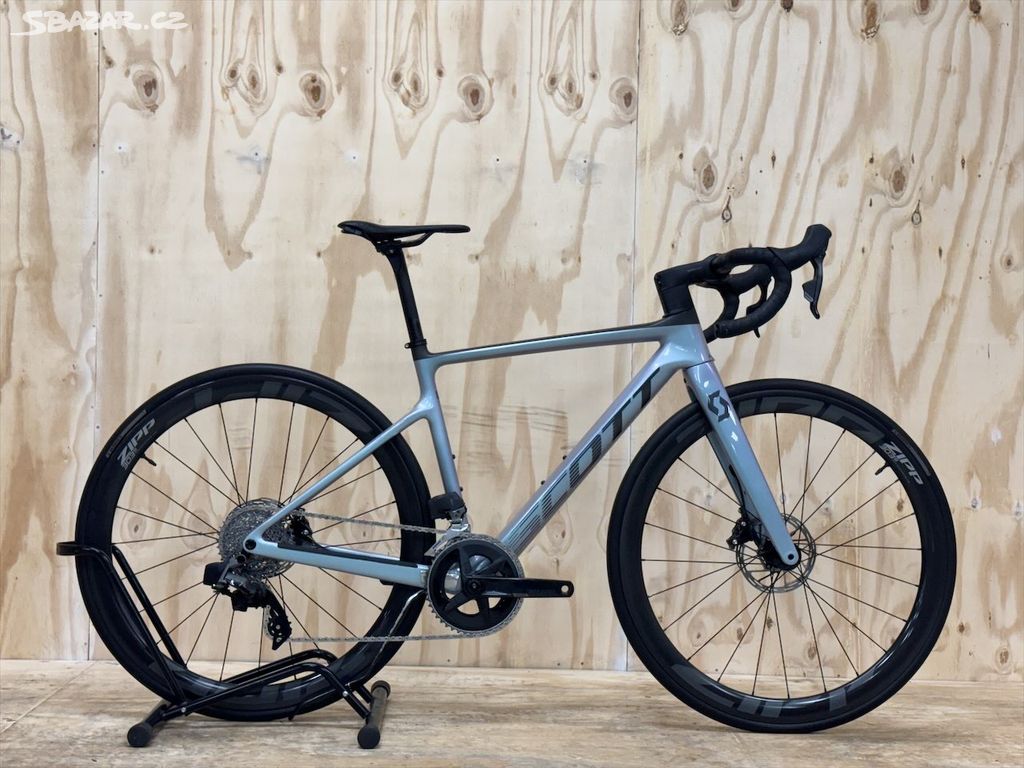 Scott Addict RC 10 Závodní kolo Rival AXS 2023