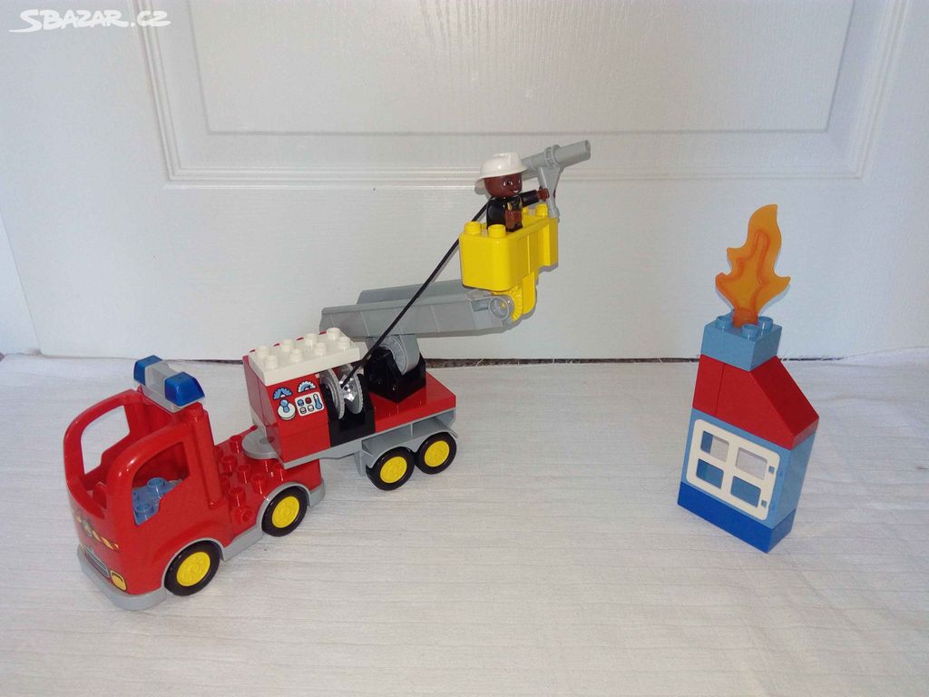 Lego Duplo Hasičský tahač 3 10592