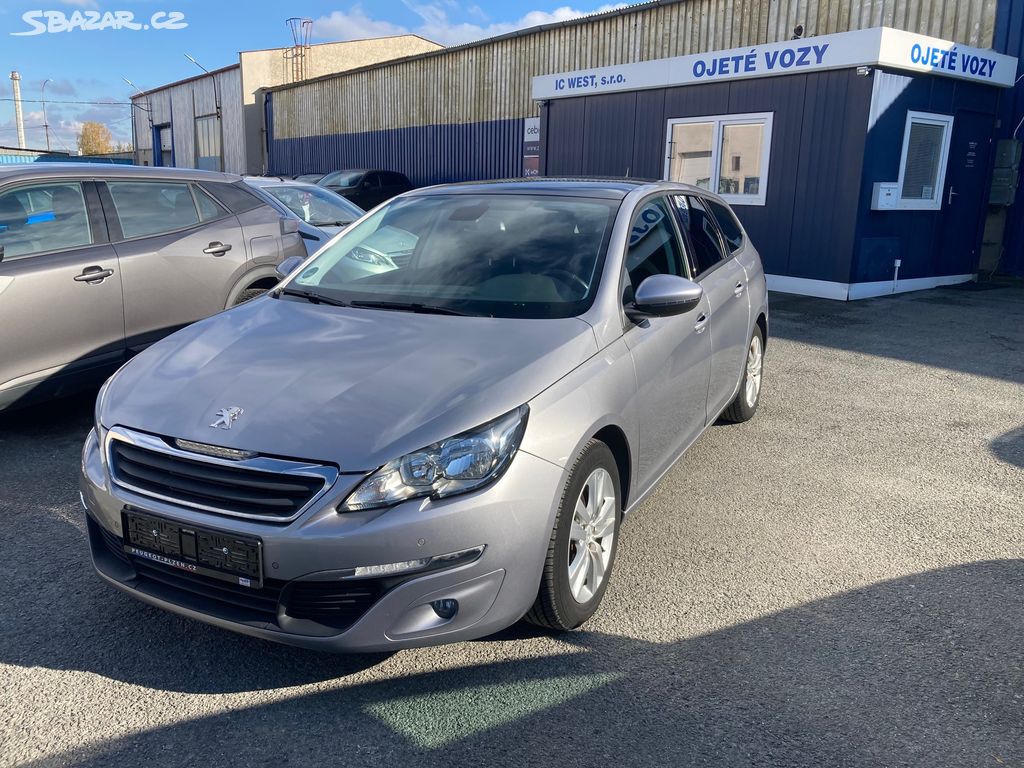 Peugeot 308, SW 1,2 PureTech 130k AllureNAV