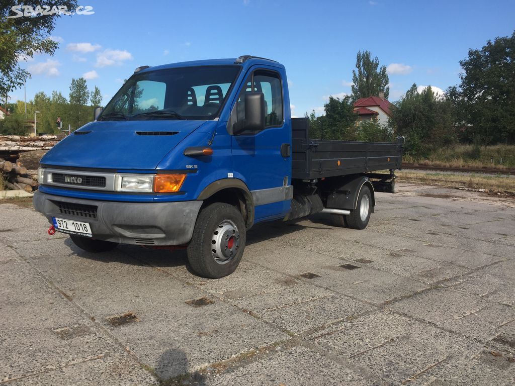 Iveco Daily 3.0HPT 107kW,třístranný sklápěč,tažné