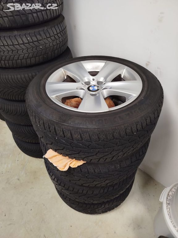 pneu bmw 225/55 R17 a ráfkách