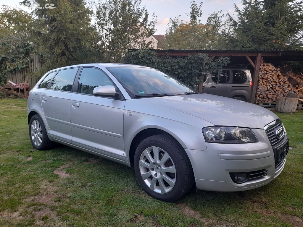 AUDI A3 5dveří 1.6benzin