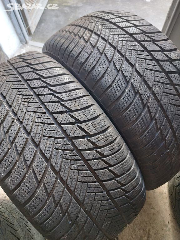 2 ZIMNÍ PIRELLI 265/50 R19 - TOP STAV