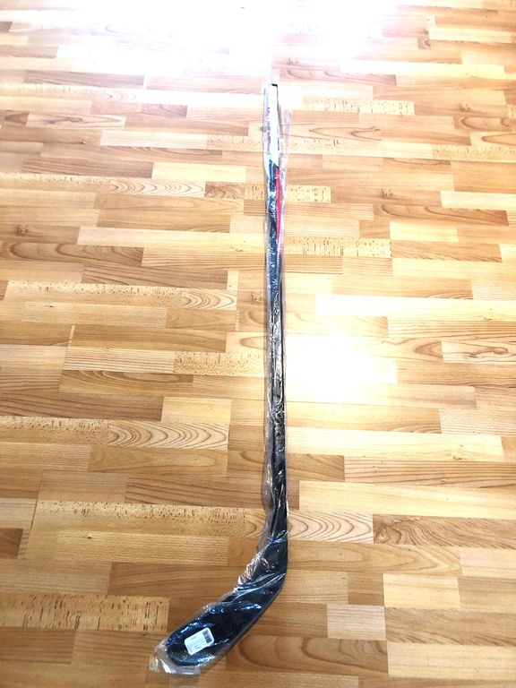 Hůl Bauer Vapor Hyperlite, flex 77, levá 92