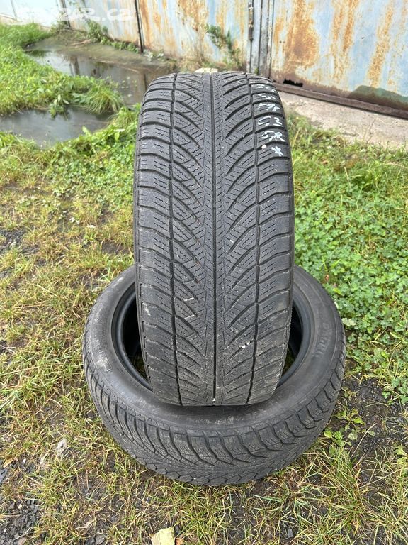 2ks zimní pneu Goodyear 245/45/18