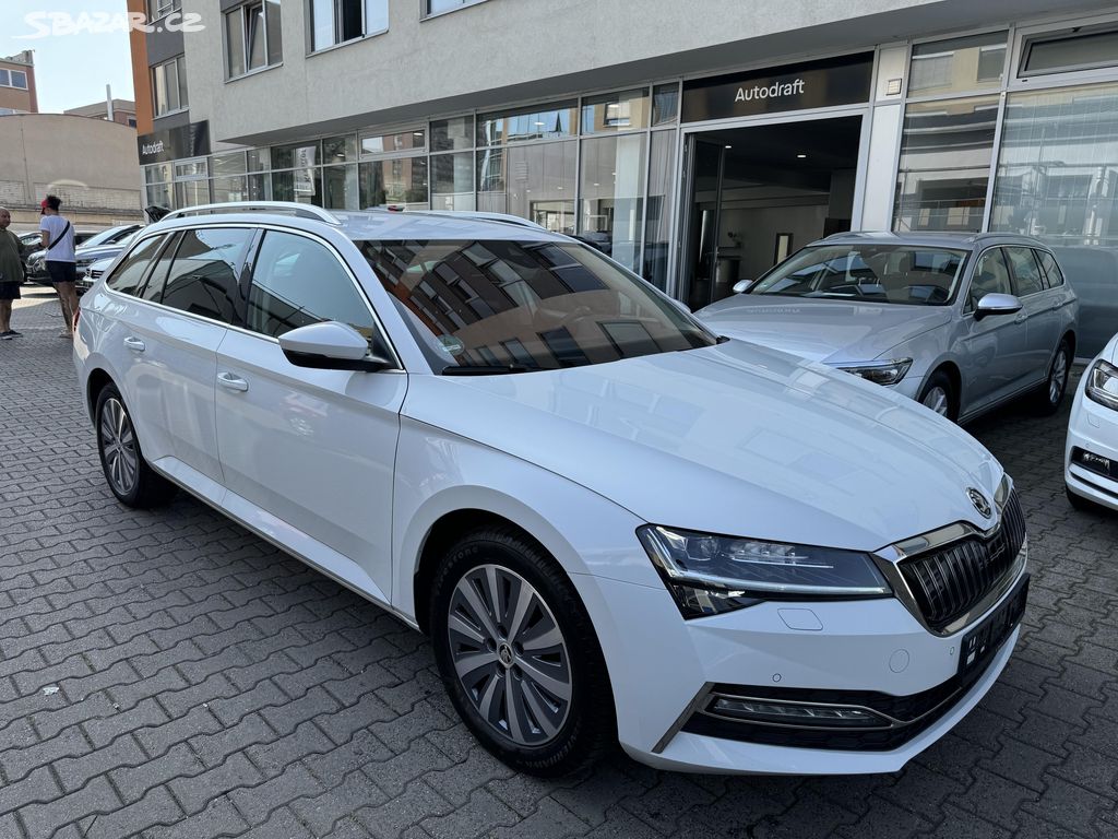 Škoda Superb 3 iV 1.4 TSI 115kW DSG Tažné Matrix