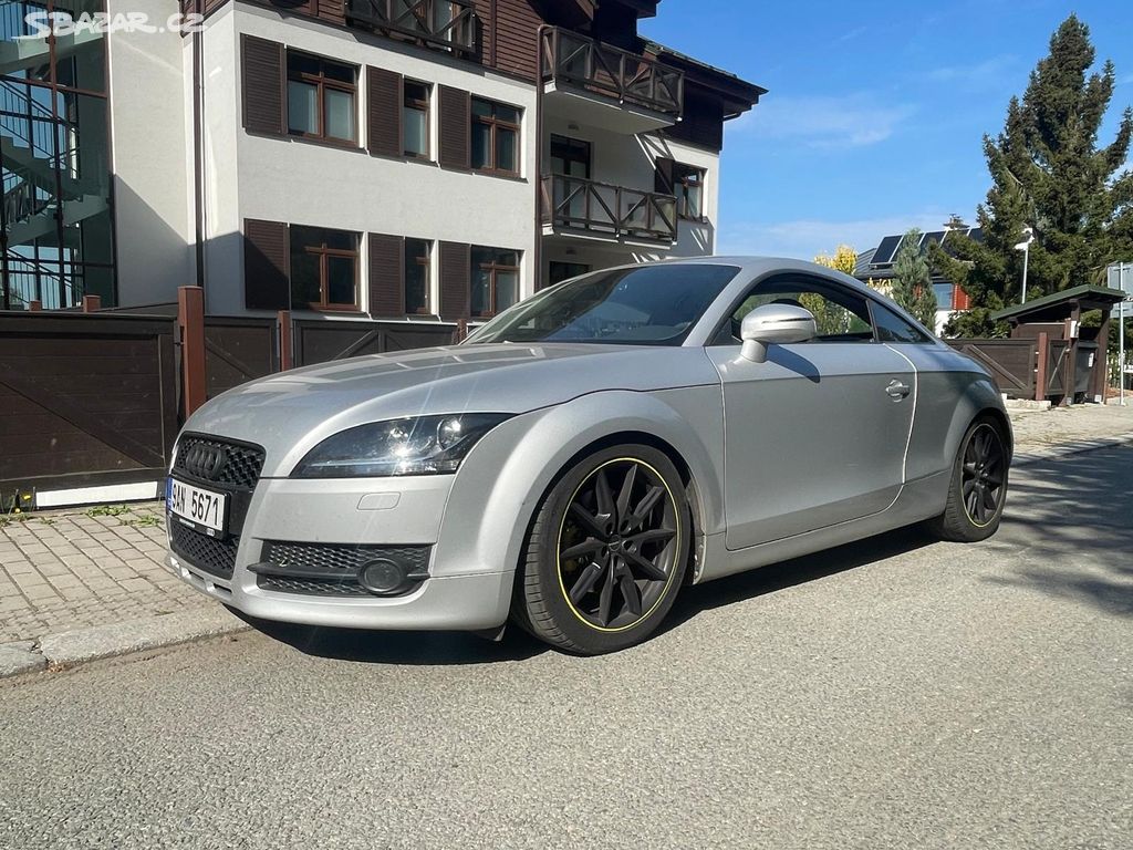 AUDI TT Coupe 2.0 TFSI / AUTOMAT / 147 kW / BOSE