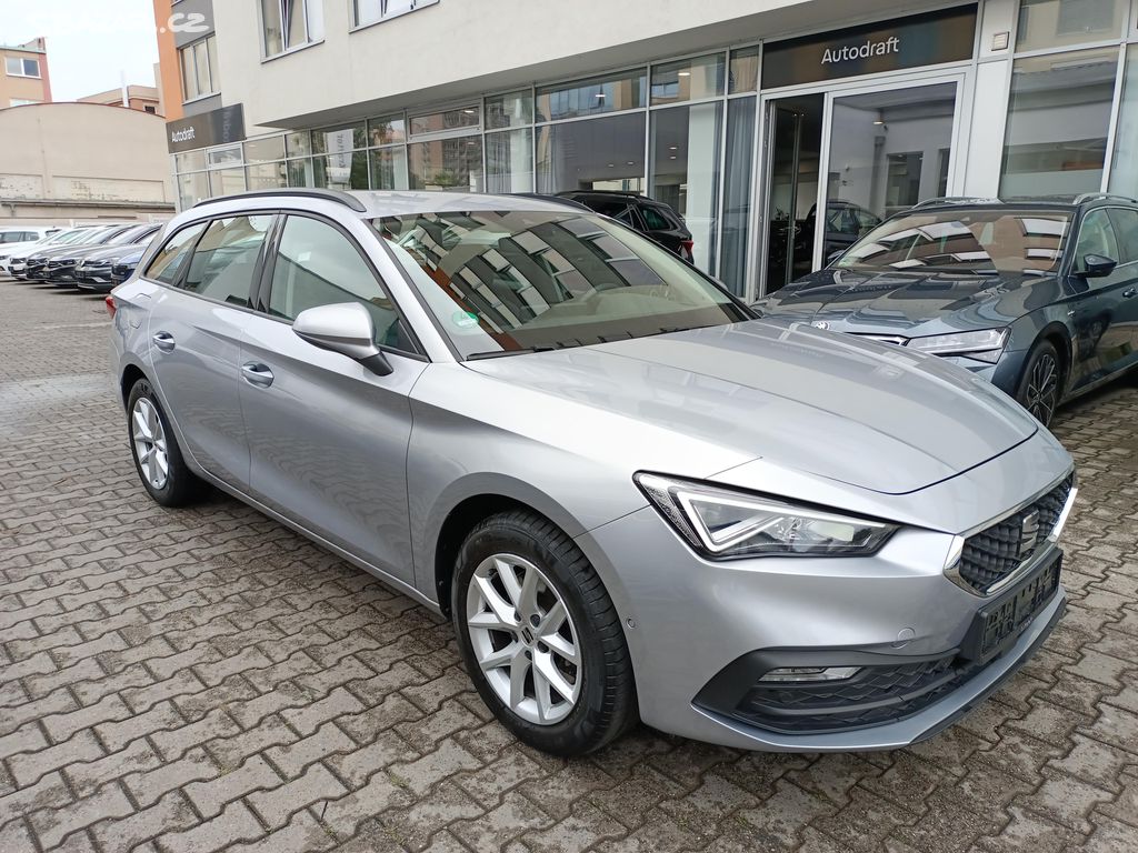 Seat Leon 2.0TDI 110kW DSG 99tkm Virtual Tažné LED