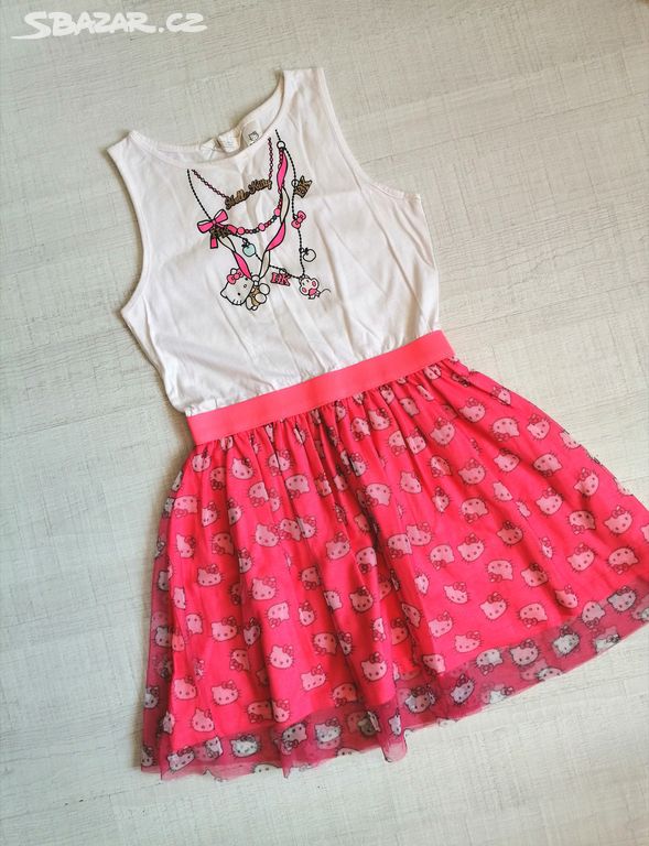 Krásné šaty Hello Kitty H&M 134