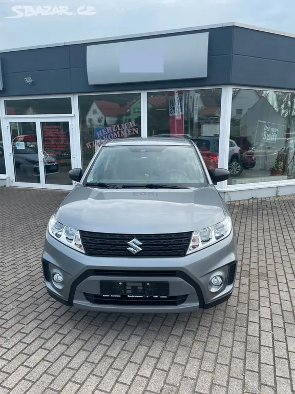 Suzuki Vitara 1.6 VVT Club 4x2 - 120 PS - fotka 3