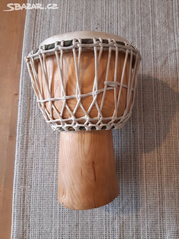 Buben djembe