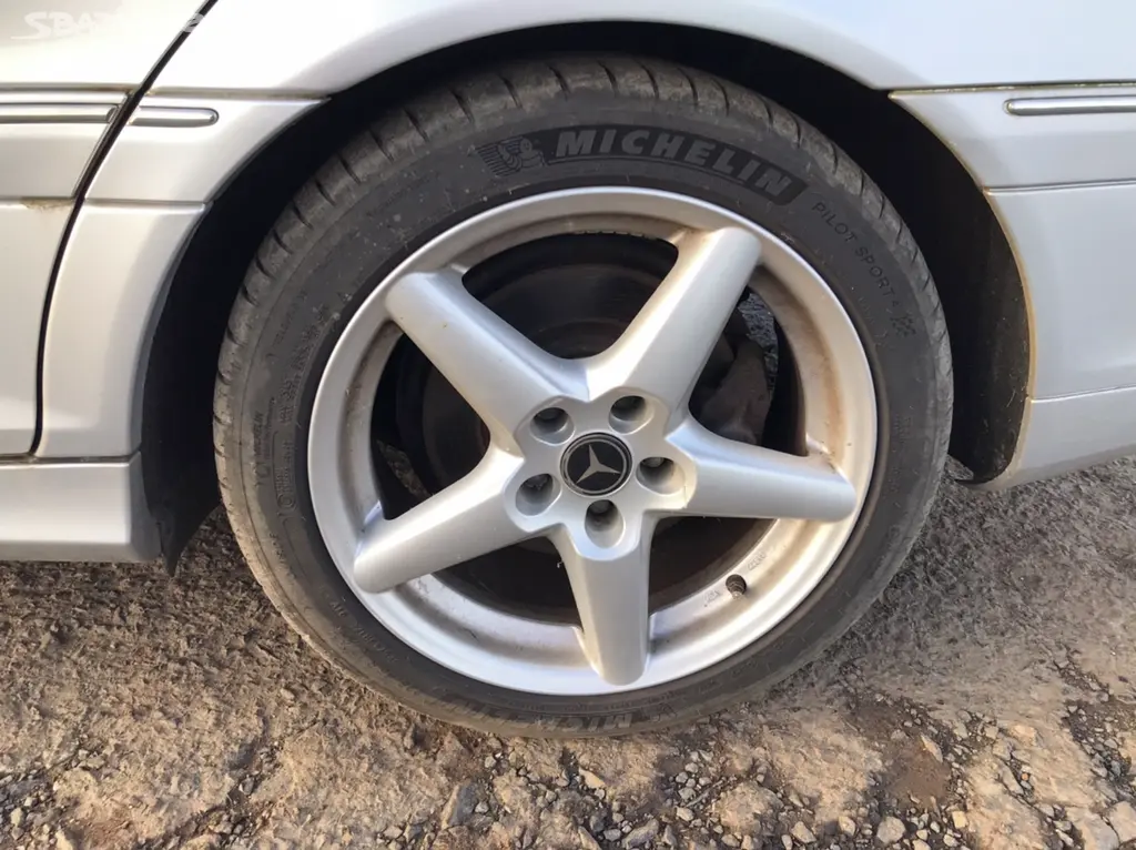 Mercedes benz W203 C350i 4-matic 200kw rok 2005. - fotka 6