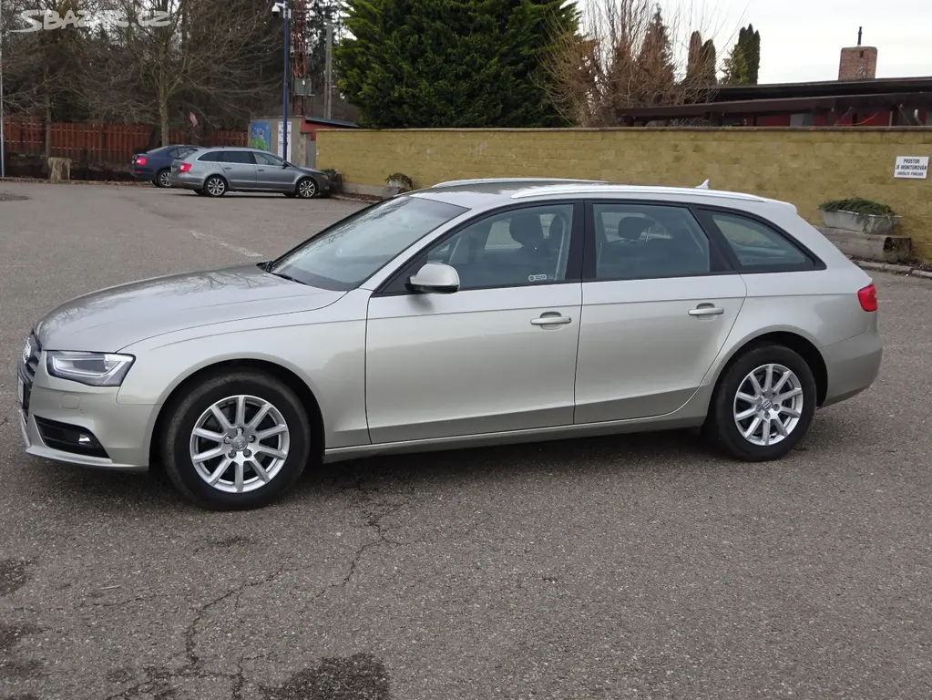Audi A4 2.0 TDI Avant r.v.2015 (serviska) automat - fotka 3