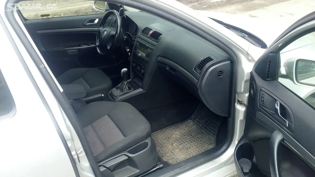 Škoda Octavia combi II 4x4 2.0 FSI Tažné-CZ-TOP - fotka 3