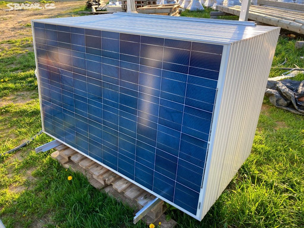 Fotovoltaické solární panely Canadian Solar 220W