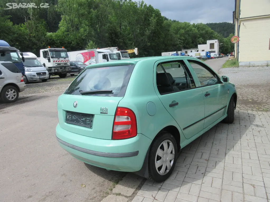 ŠKODA FABIA 1,4 MPI 50 KW - fotka 3