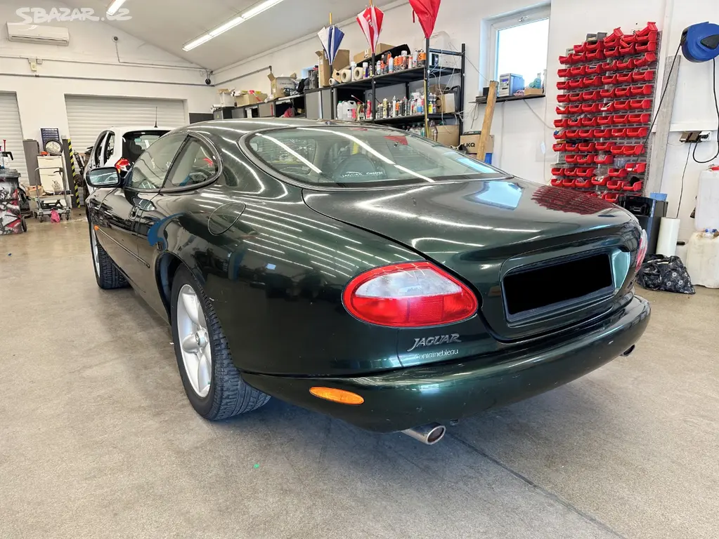 Jaguar XK8 4.0 209 kW - fotka 4