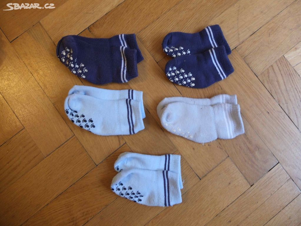Protiskluzové ponožky pro batolata