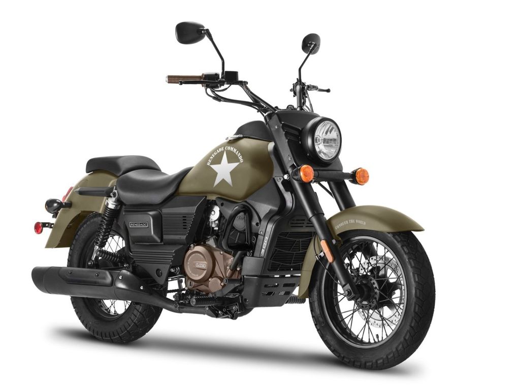 Motocykl UM Renegade Commando 300 + brašny zdarma