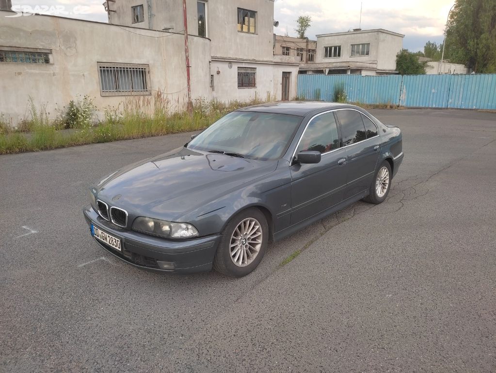 BMW E39 523i 125kw Sedan náhradní díly