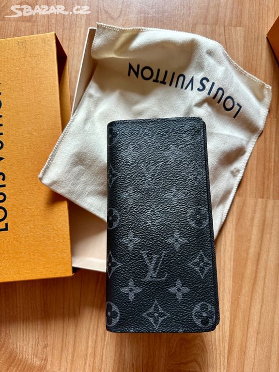 Shop Louis Vuitton BRAZZA Brazza wallet (M61697) by naganon