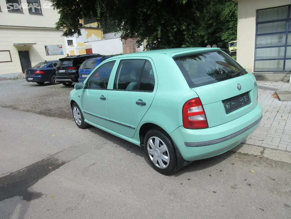 ŠKODA FABIA 1,4 MPI 50 KW - fotka 5