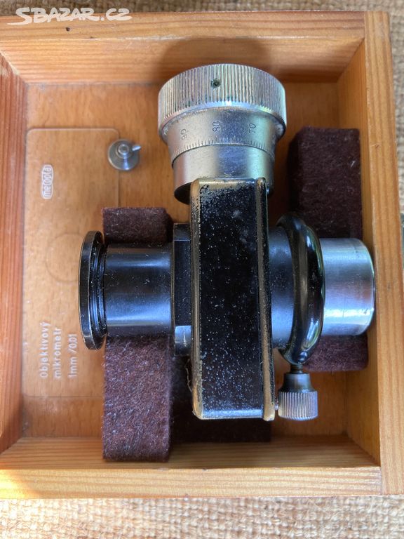 Starý objektivový mikrometr 1mm/0,01