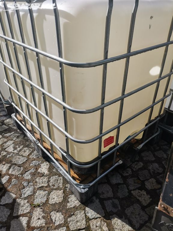 Nádrž 1000Ltr. dřevo paleta STAVBA /Nafta 2580Kč