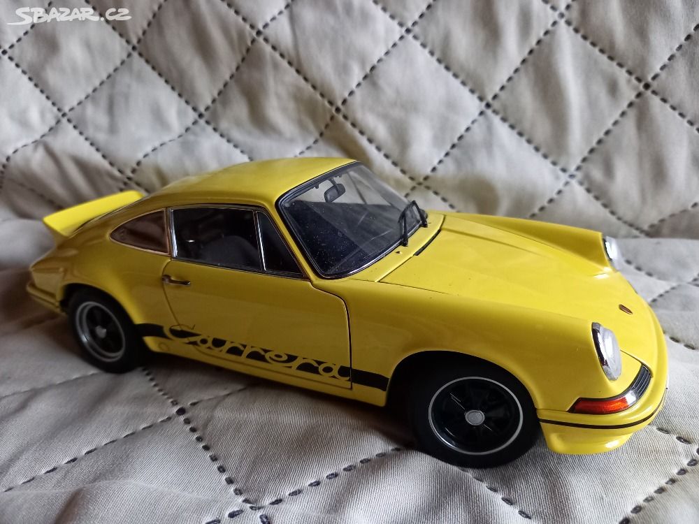 Porsche 911 Carrera RS 2.7 1973 AUTOart 1:18