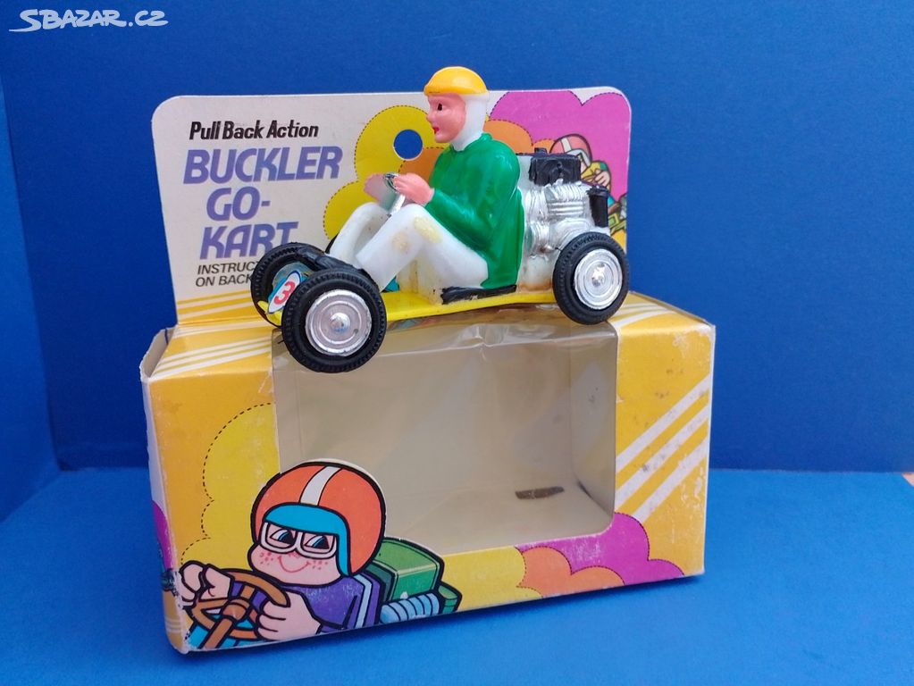 Motokára retro stará hra hračka model auto autíčko