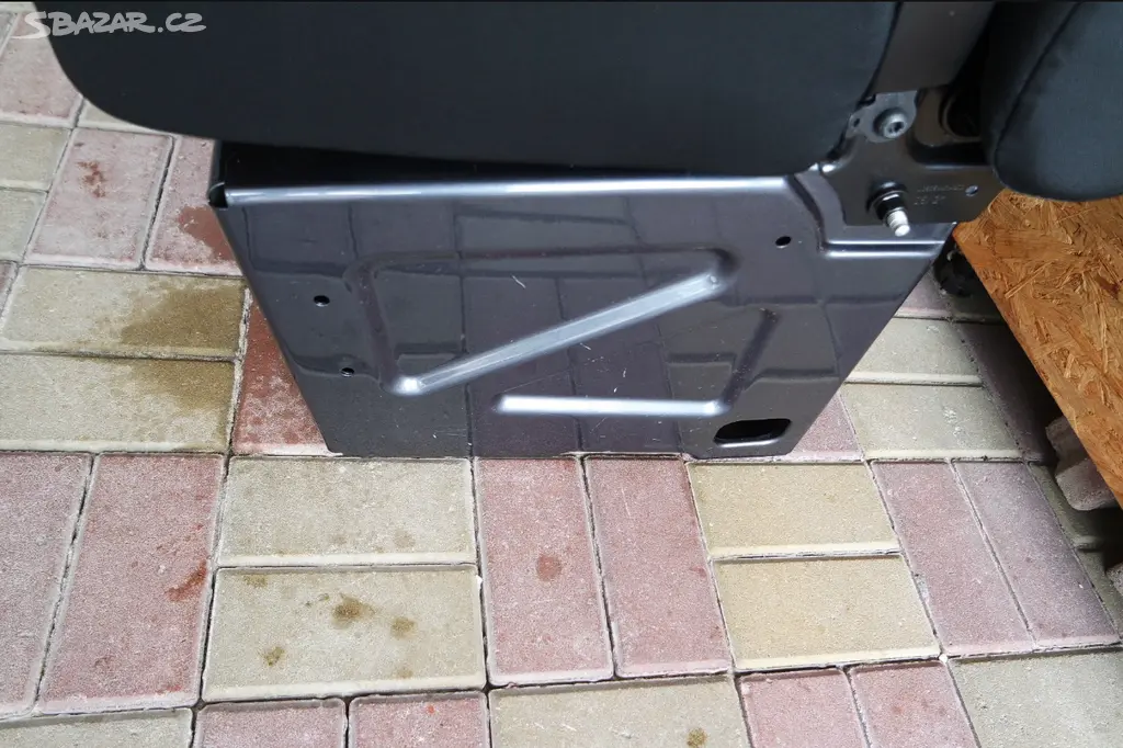 Sedadlo MB Sprinter 907 - fotka 3