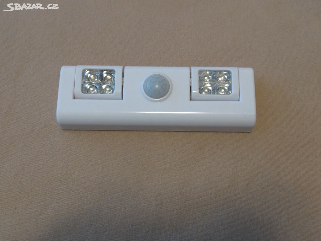 LED světlo se senzorem pohybu