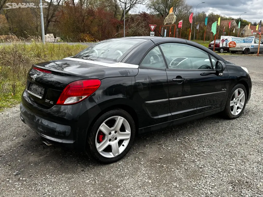 Peugeot 207 CC 1.6i,r.v.2011,serviska, STK - fotka 3