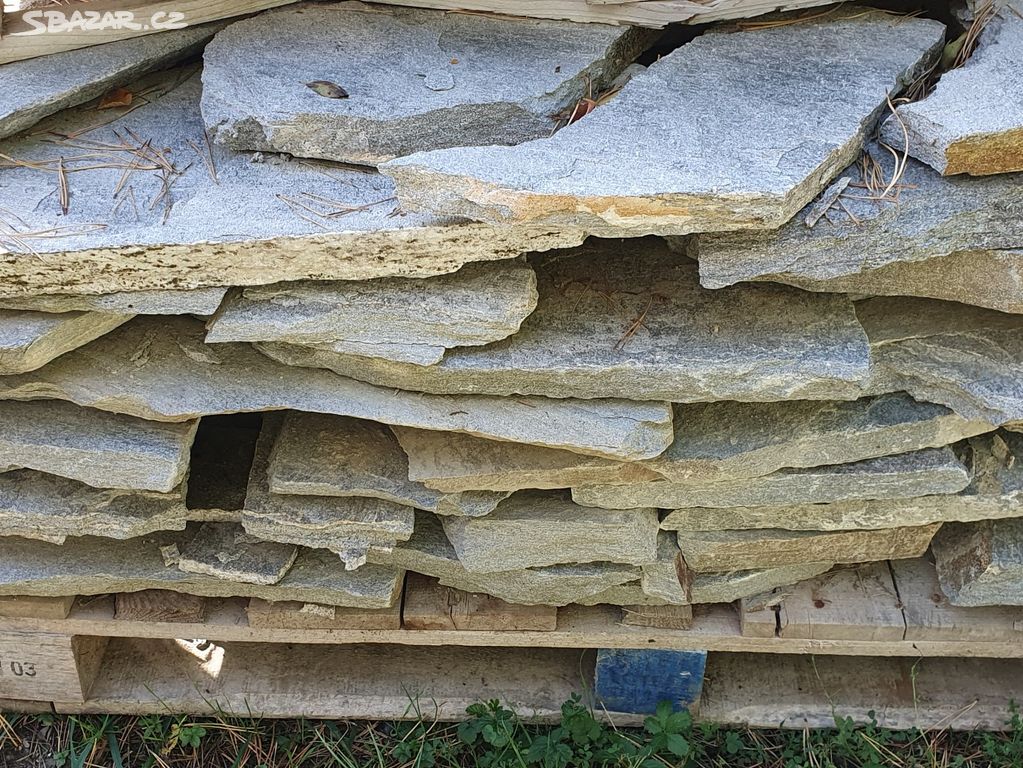 Kamenná dlažba 9m2 (Kvarcit šedý tl. 3-5 cm)