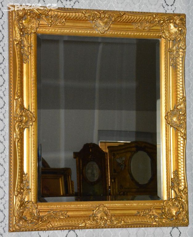 Zámecké zrcadlo s fazetovým sklem