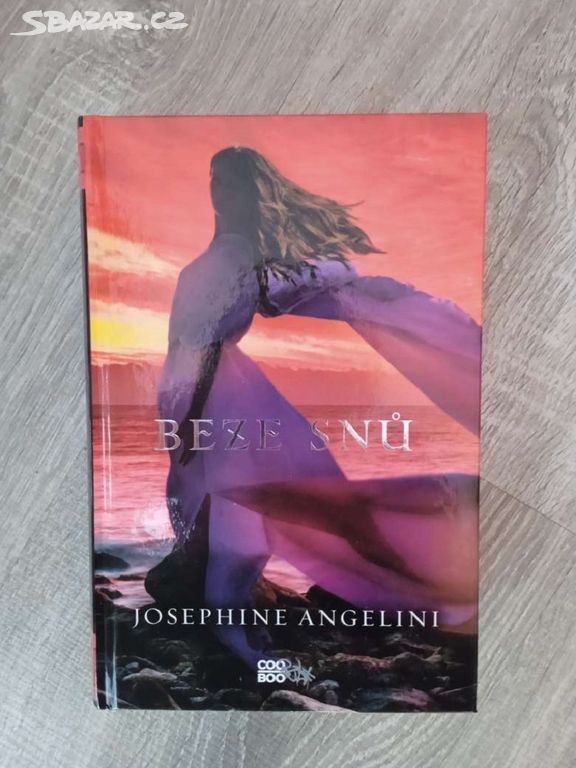 Beze snů- Josephine Angelini