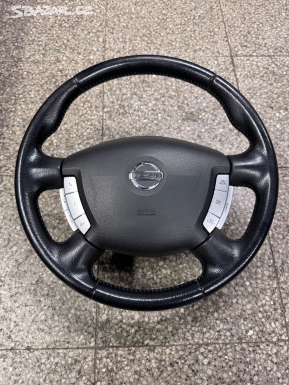 Volant Nissan Primera P12