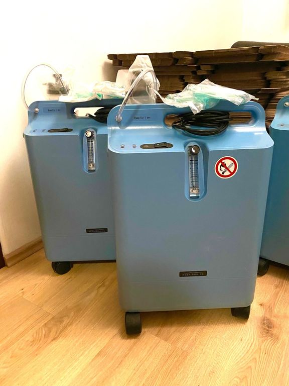 Kyslíkový přístroj PHILIPS SE ZÁRUKOU - Lázně Bělohrad, Jičín - Sbazar.cz