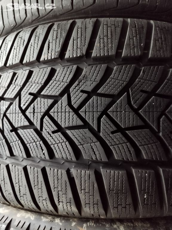 4 ZIMNÍ DUNLOP 215/50 R17 - CENA DOHROMADY