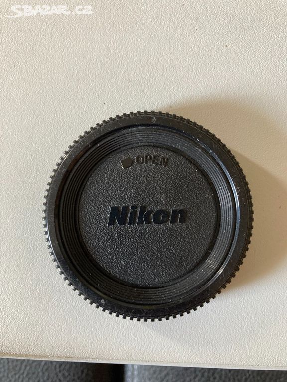 Nikon krytka