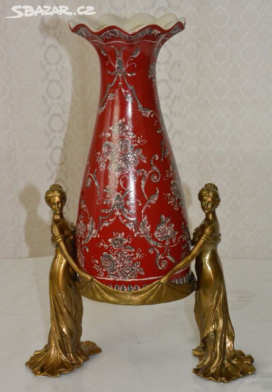 Zámecká váza s dámami - porcelán + bronz