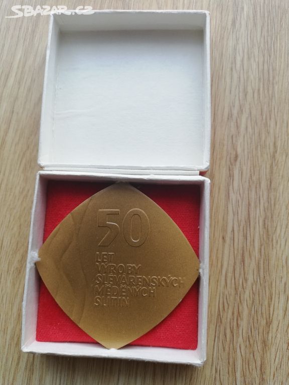 pamětní medaile 50 let Kovohutě Velvary