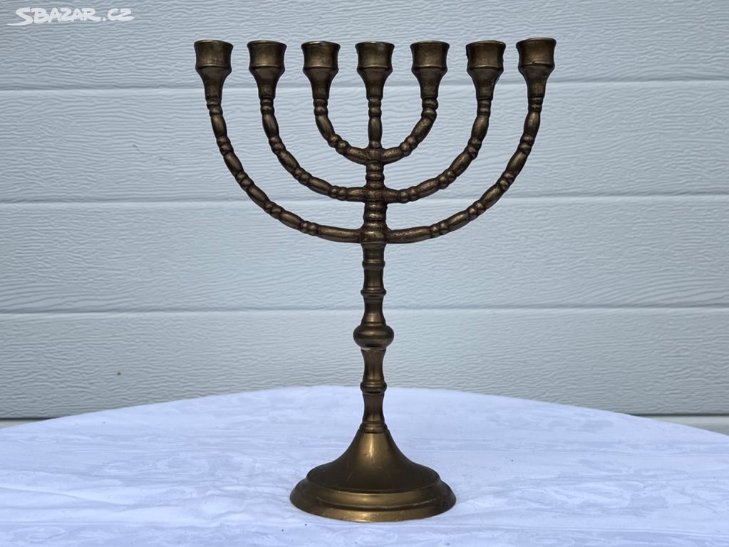 Menora svícen židovský mosazný masivní