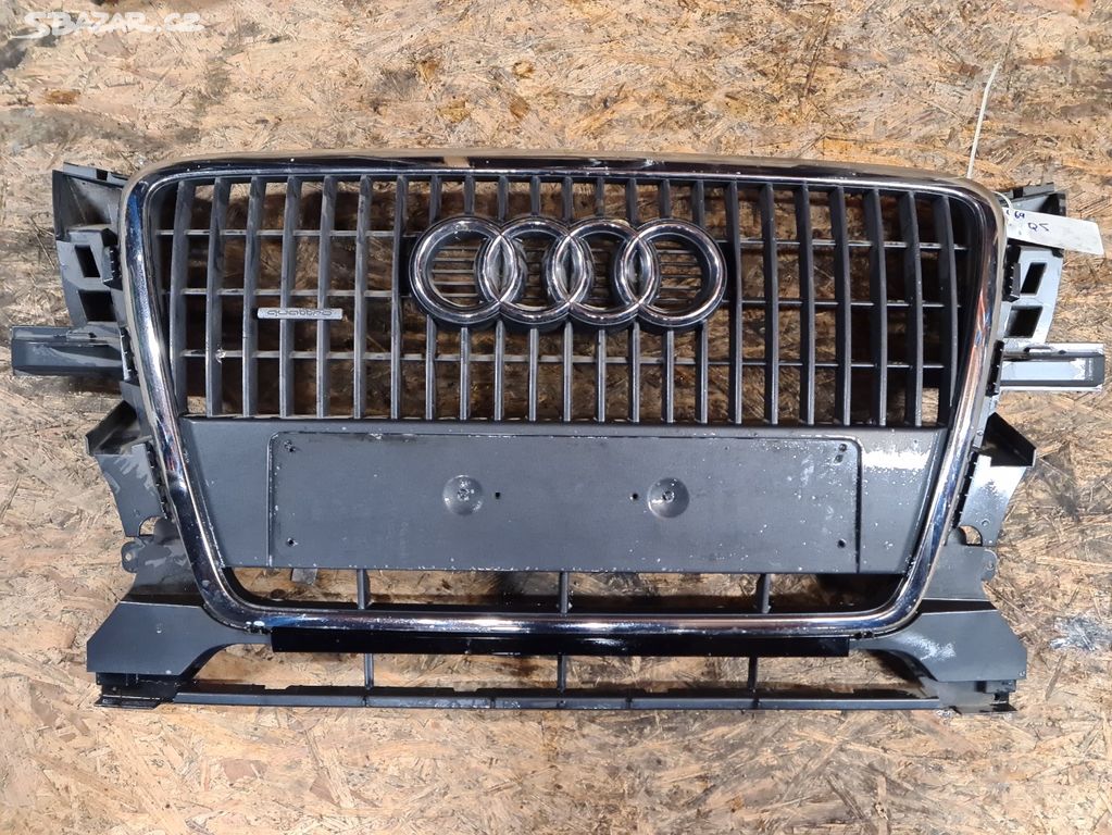 8R0853651 Přední maska AUDI Q5 (12-16)