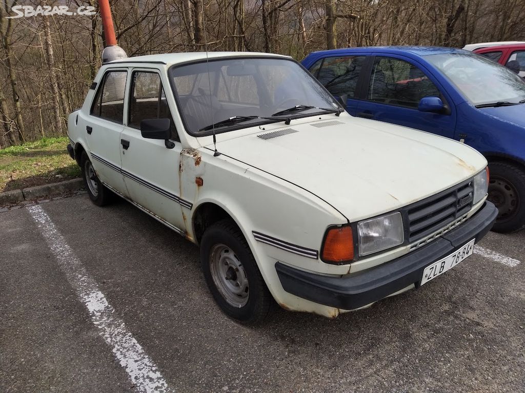 Škoda 120L