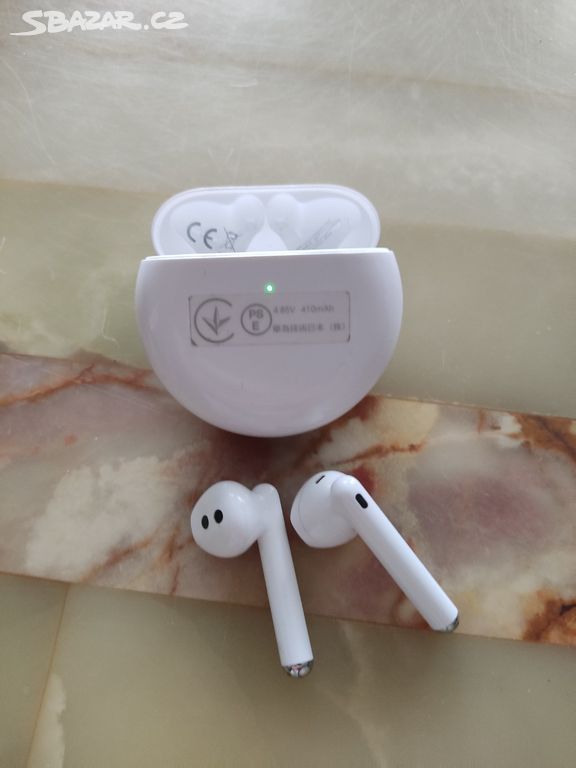 Bezdrátová sluchátka Huawei FreeBuds 4
