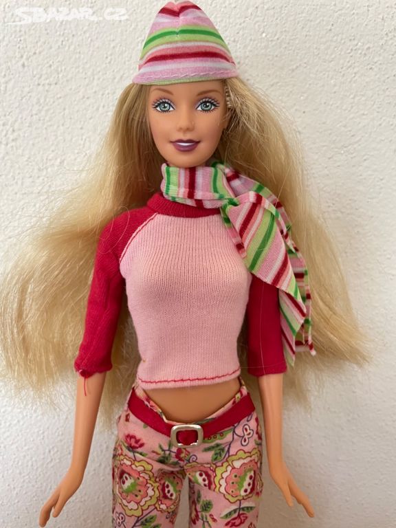 School cool barbie store