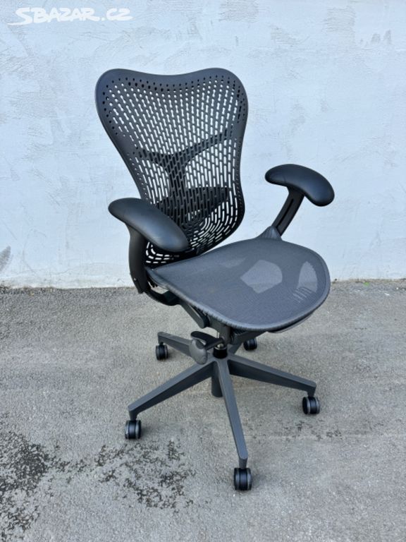 Herman Miller Mirra 2 kancelářské židle